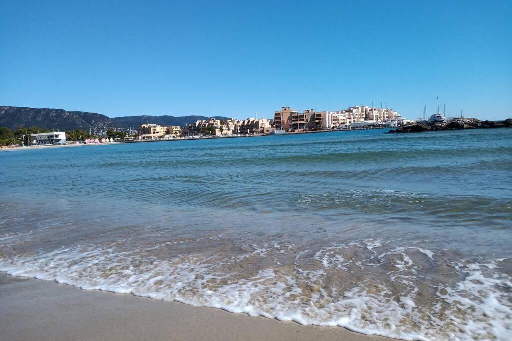 Face Mer Entre Plage Et Marina 博尔马斯·莱斯·米默萨斯 外观 照片